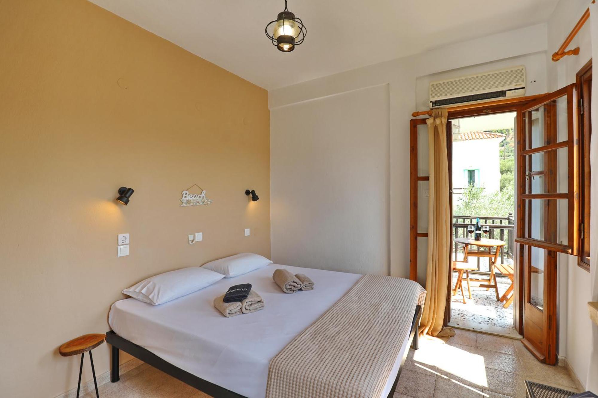 Skopelos Evergreen Apartments Стафилос Екстериор снимка